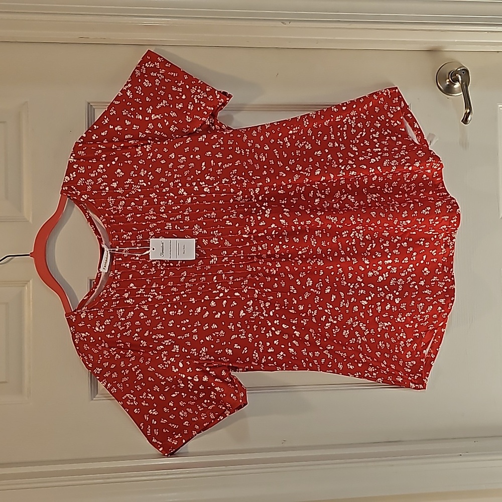 Chic Red Floral Women's Tunic